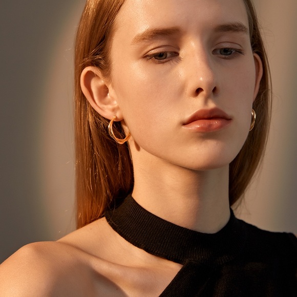 Twisted Braid Wire Metal Earrings - Picture 12 of 16